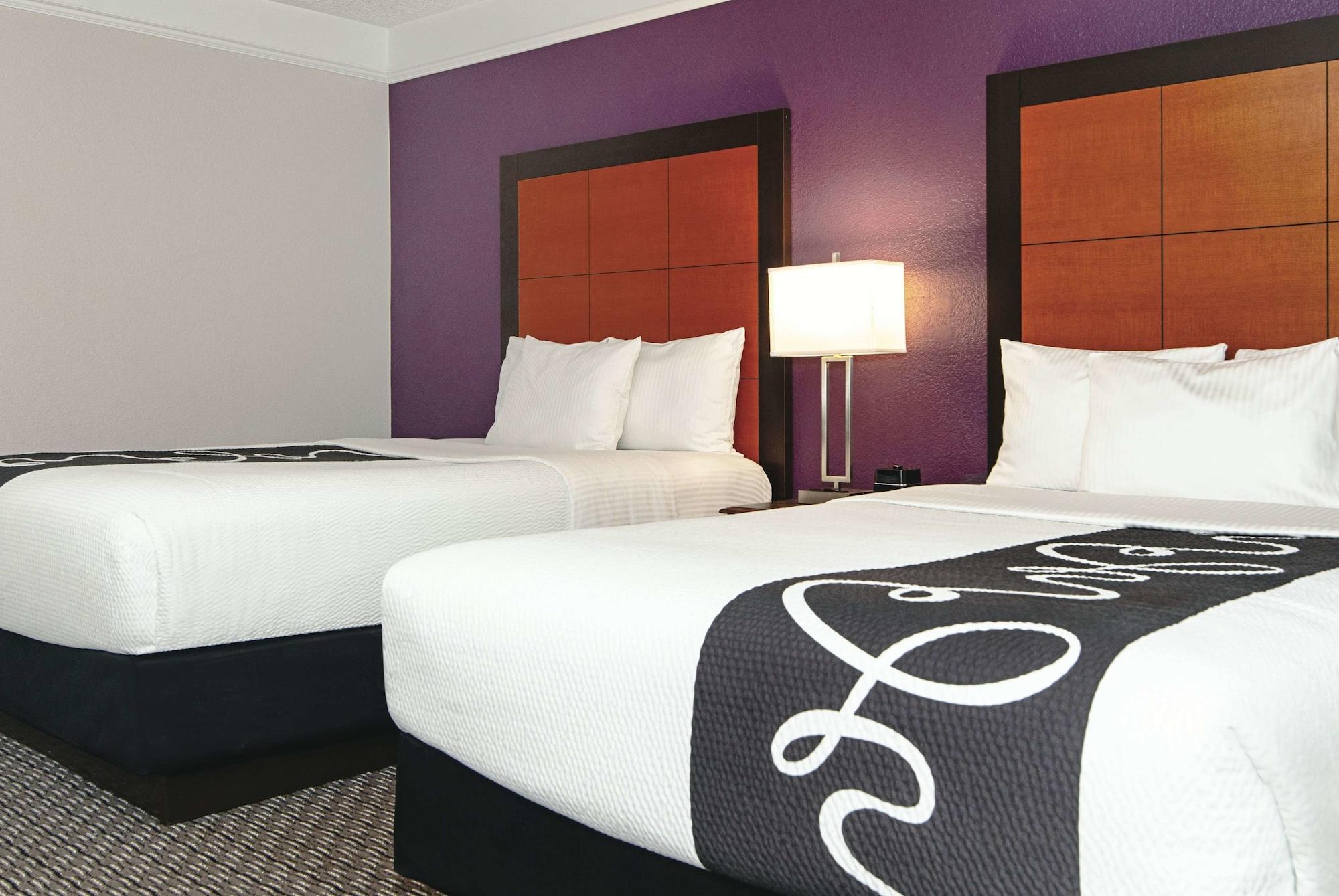 La Quinta Inn & Suites By Wyndham Ontario Airport Εξωτερικό φωτογραφία