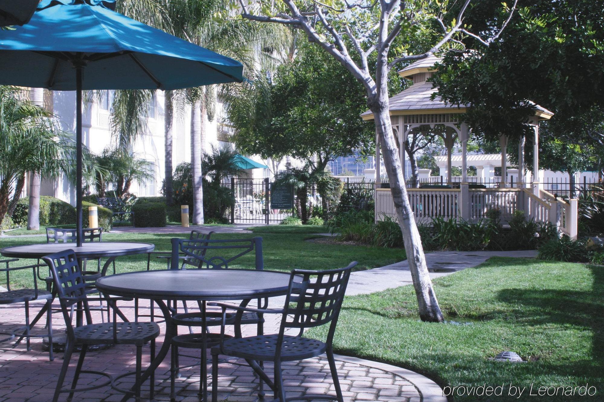 La Quinta Inn & Suites By Wyndham Ontario Airport Εξωτερικό φωτογραφία