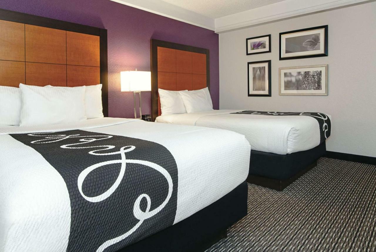 La Quinta Inn & Suites By Wyndham Ontario Airport Εξωτερικό φωτογραφία